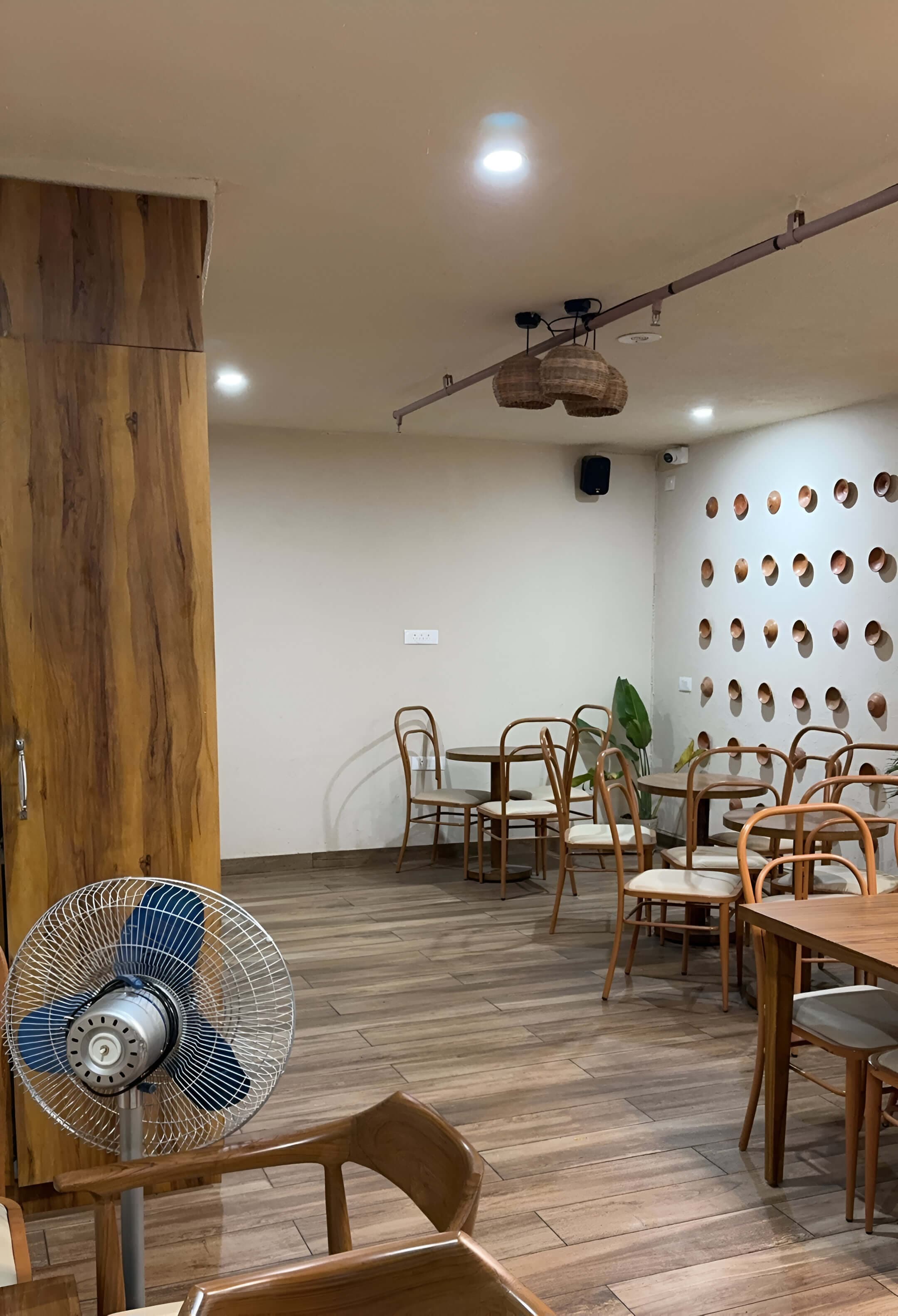 Chai Churi outlet exterior