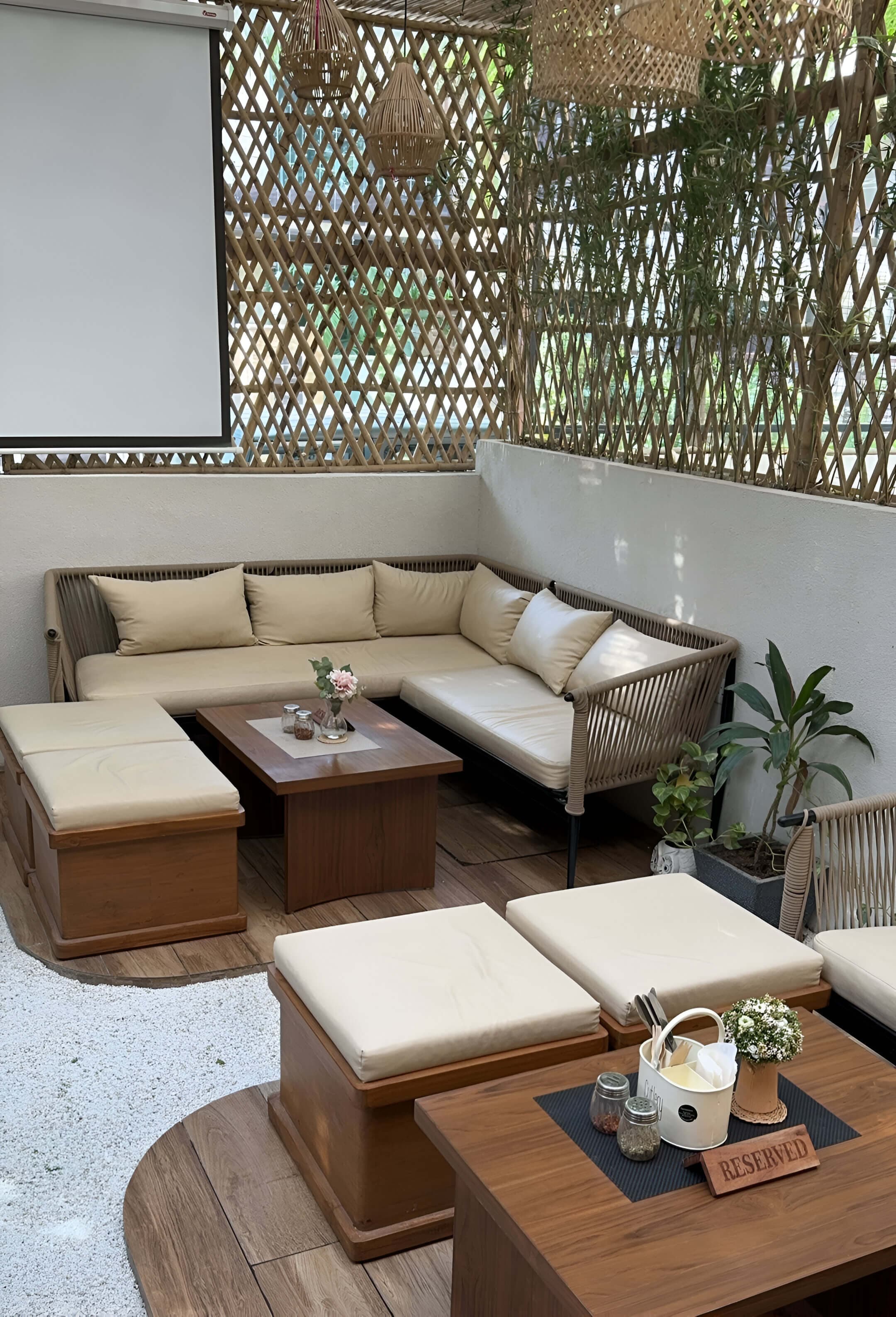 Inside a Chai Churi cafe
